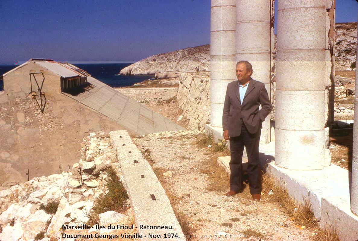 MARSEILLE ILE DU FRIOUL 1974 -RATONNEAU(2).jpg